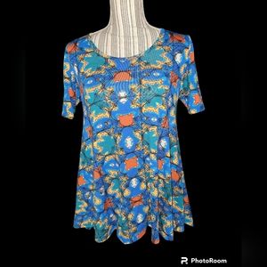 NWOT LuLaRoe perfect tee